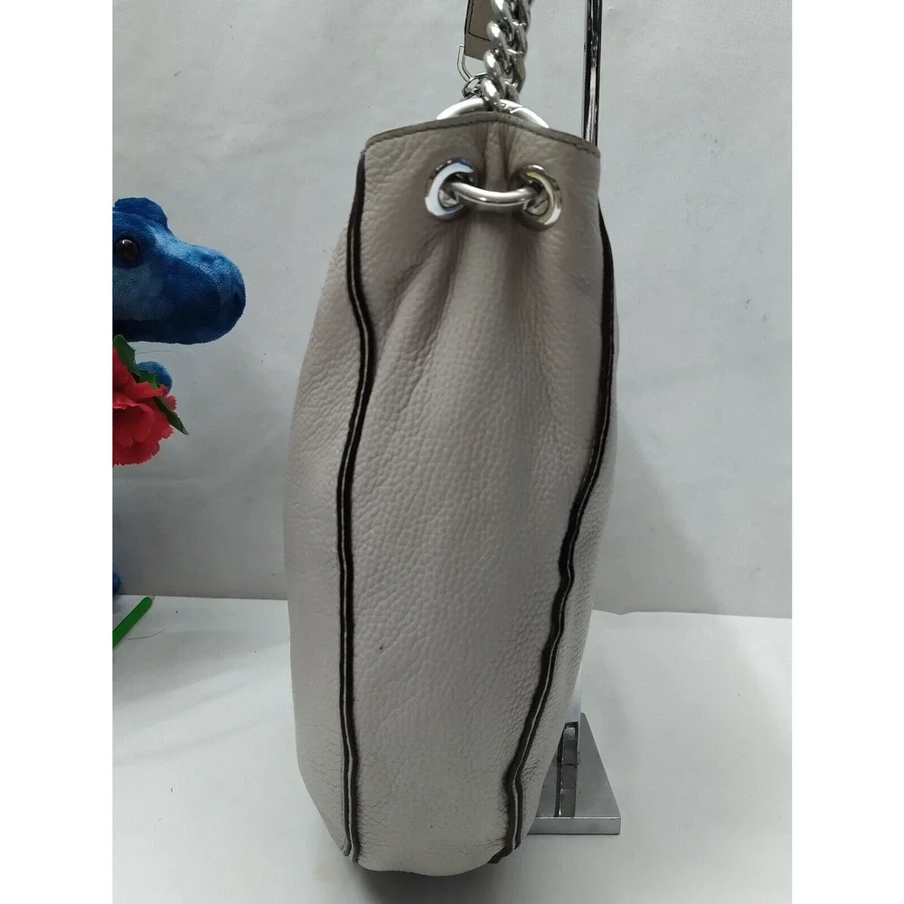 Michael Kors Gray Pebbled Leather Zipper Closure Hobo Shoulder Bag